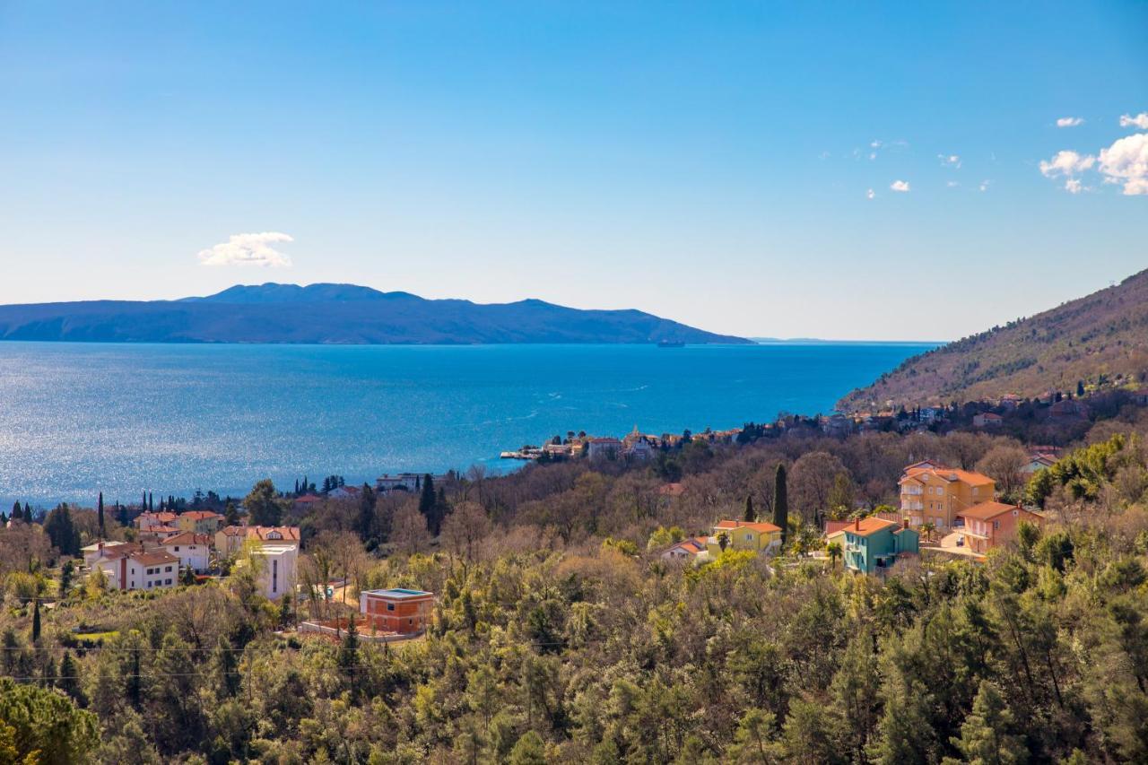 Barbara, Sea View With Terrace Near Opatija *